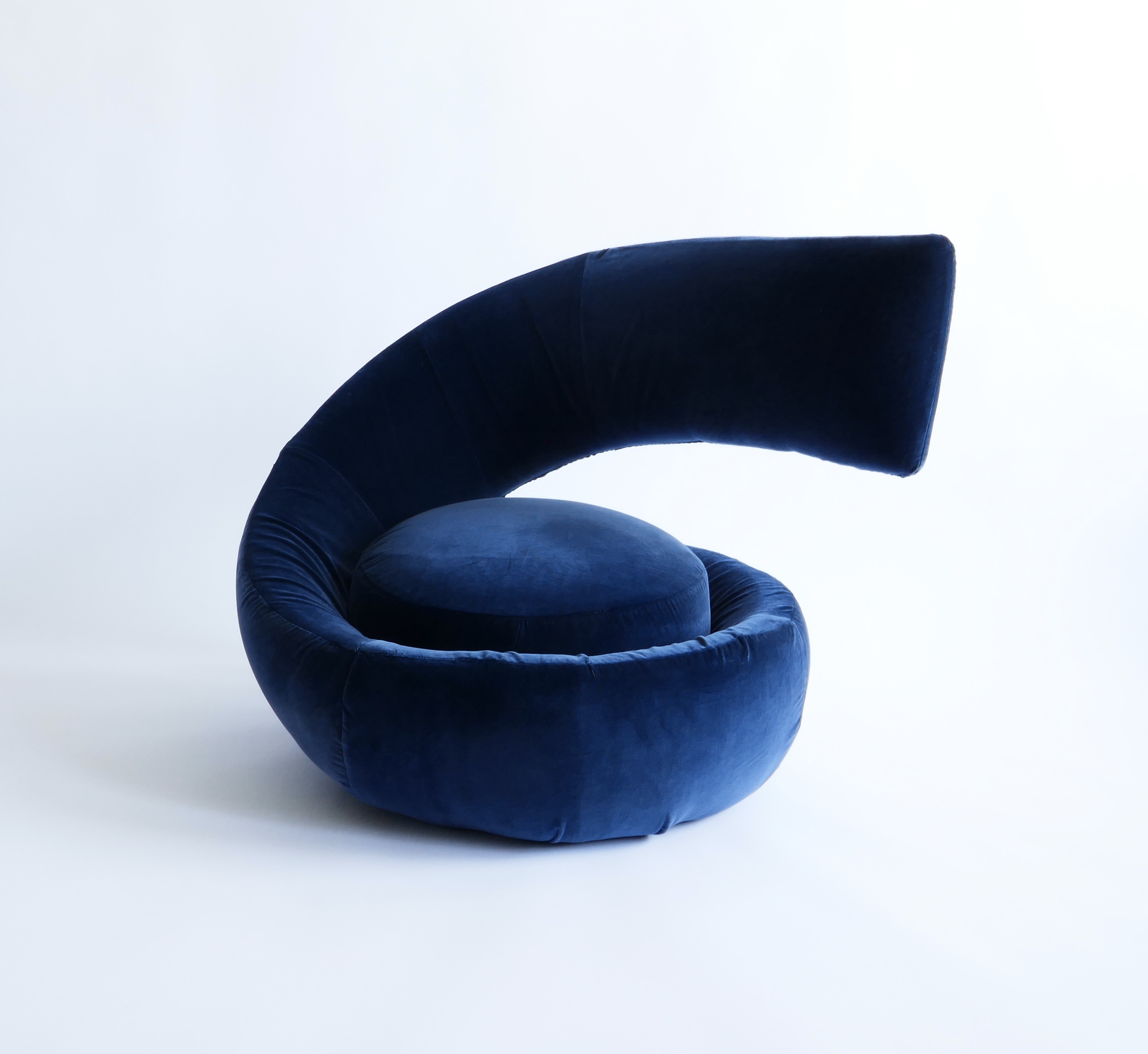 Sold - Spiral Chair in Blue Velvet fabric attributed to Marzio Cecchi, Italy 1970s
