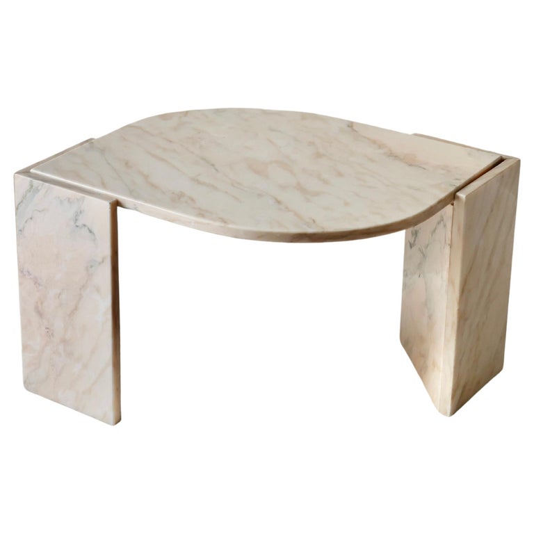 Tear Shaped Coffee Table in Light Pink Marble, Italy 1970s