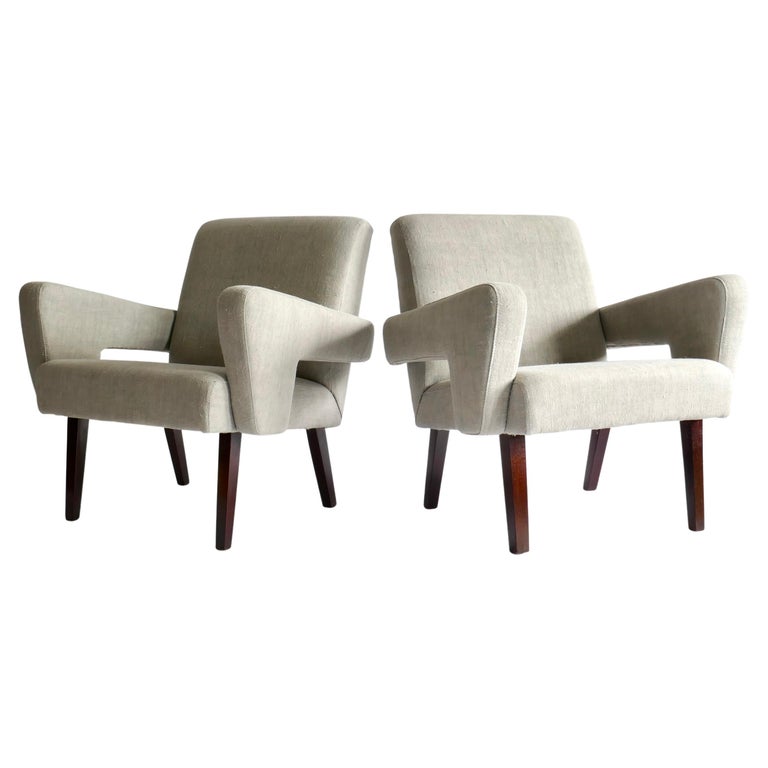 Pair of Brutalist Armchairs Upholstered in Vintage French Light Grey Linen 1970s