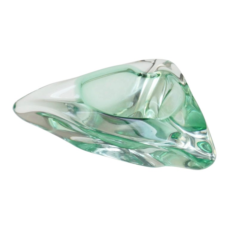 Green Art Glass Triangular Bowl/Vide Poche, Murano, Italy, 1960s